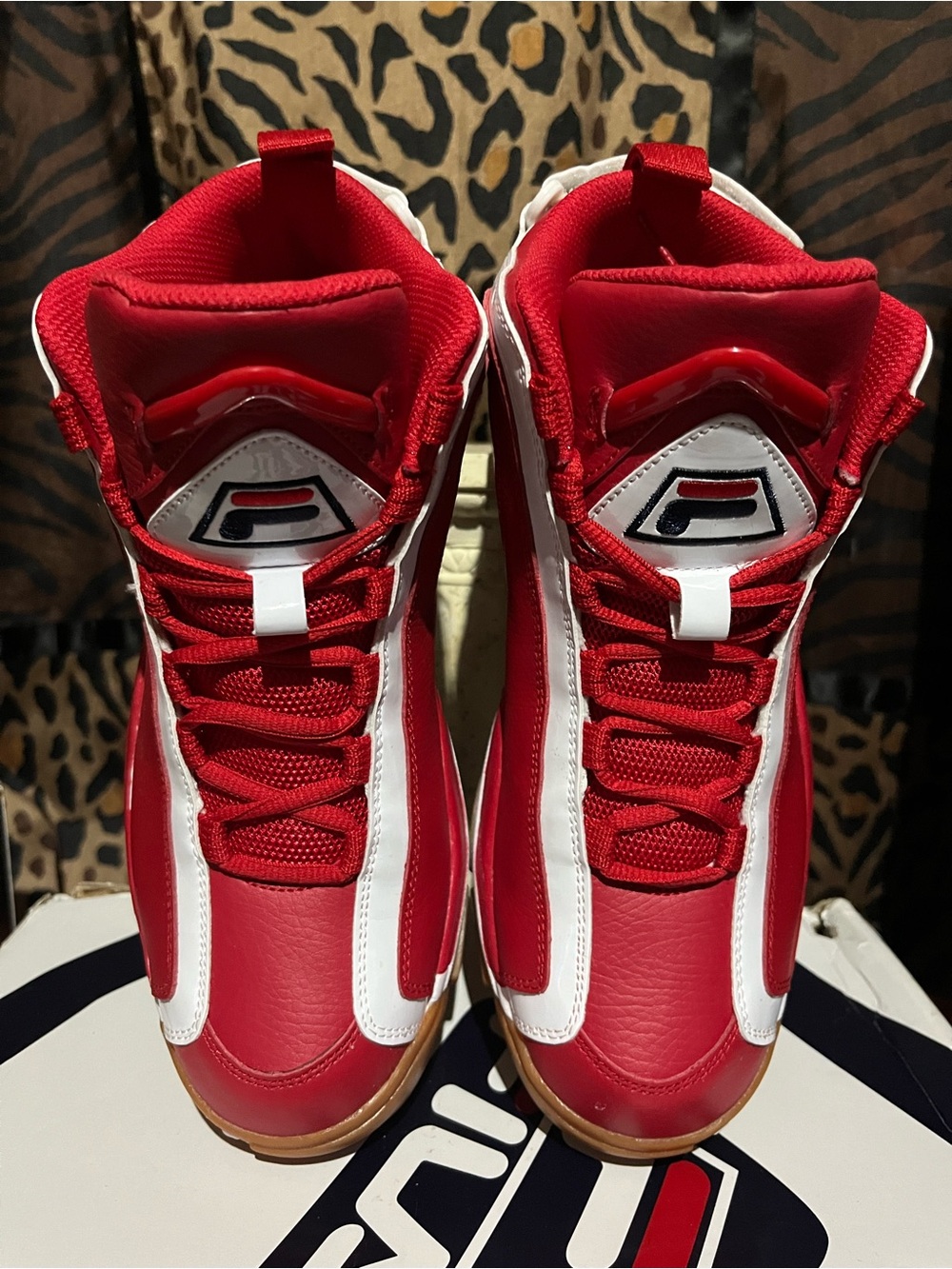 FILA Grant Hill 1 Red Gum Excellent Cond Sz 10 wBox - Picture 4 of 5